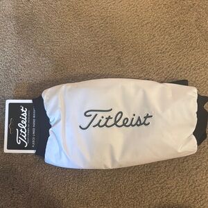Titleist White StaDry Hand Warmer